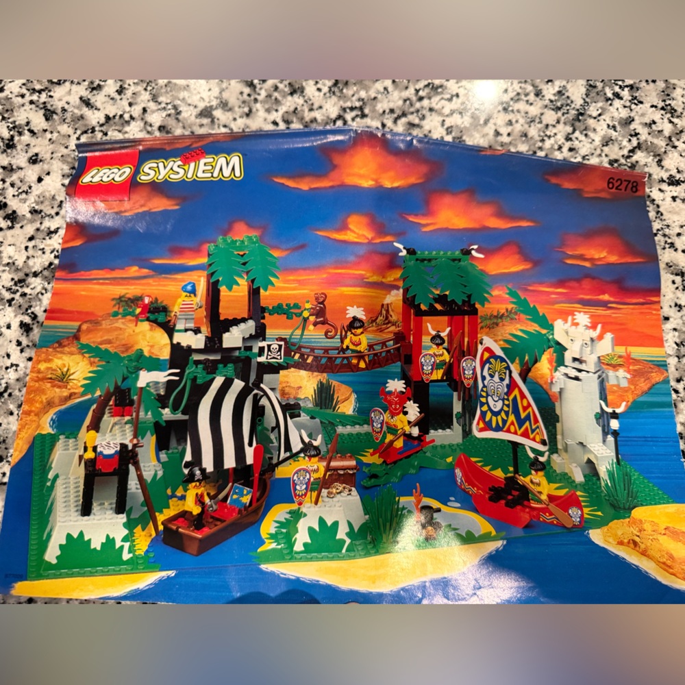 LEGO 6278 Vintage Enchanted Island